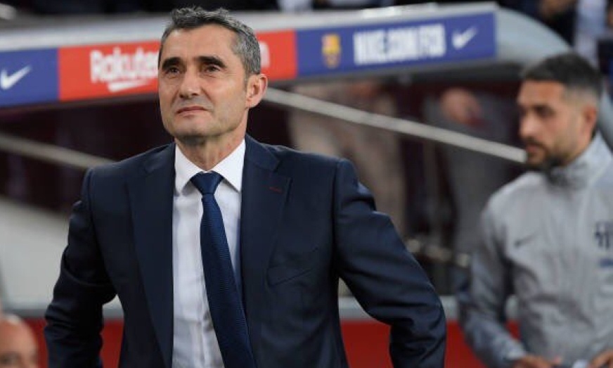 Βαλβέρδε: «Δύσκολη μάχη στο Άνφιλντ»