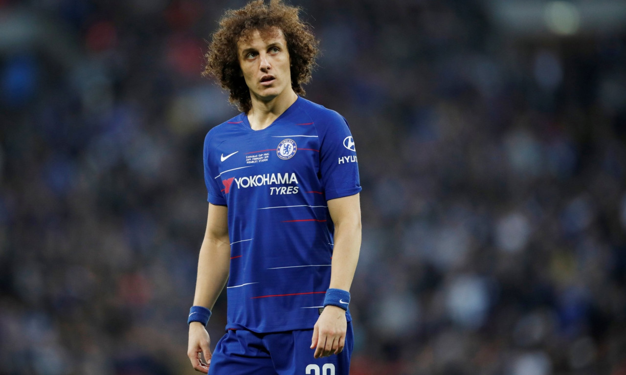 «Έδεσε» Νταβίντ Λουίς η Τσέλσι