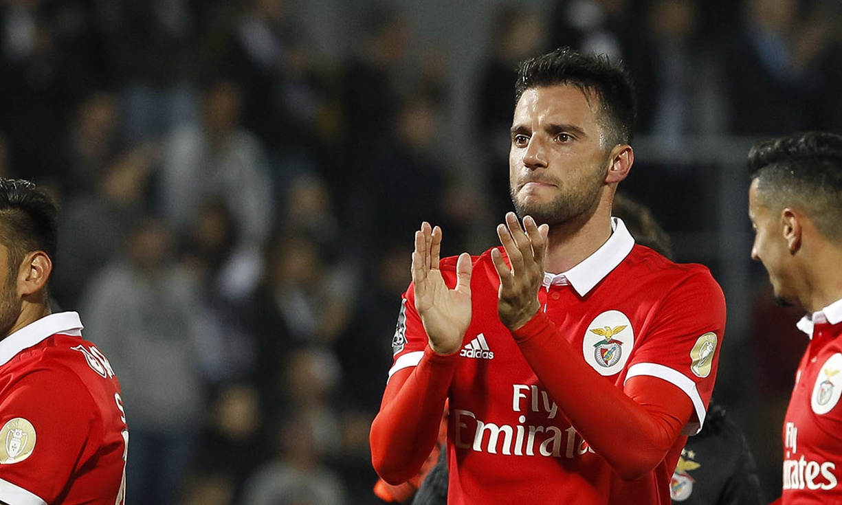 Και επίσημα στην Μπενφίκα ως το 2023 ο Σάμαρης (video)