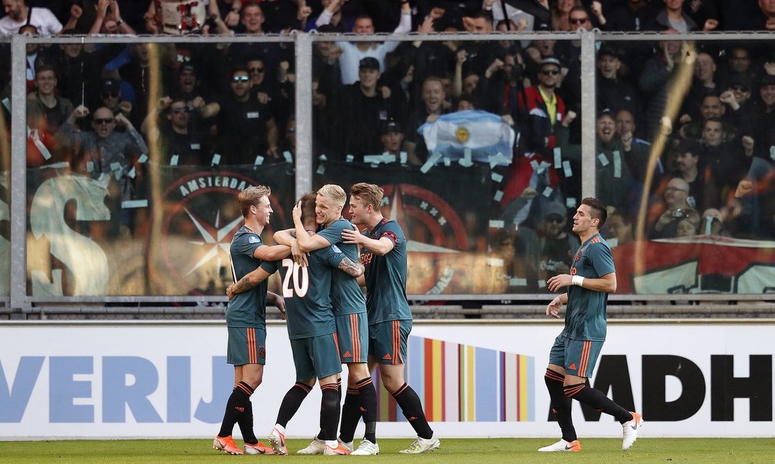 Στην κορυφή της Ολλανδίας ο Άγιαξ (photos+videos)