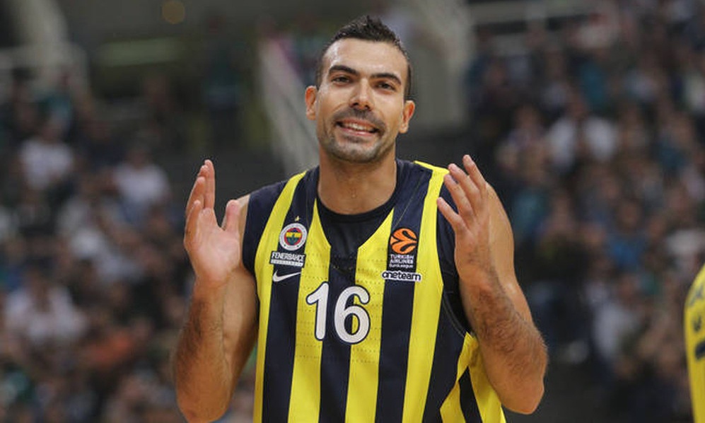 Σλούκας: «Δεν γίνεται αυτό σε ημιτελικό Final Four»…