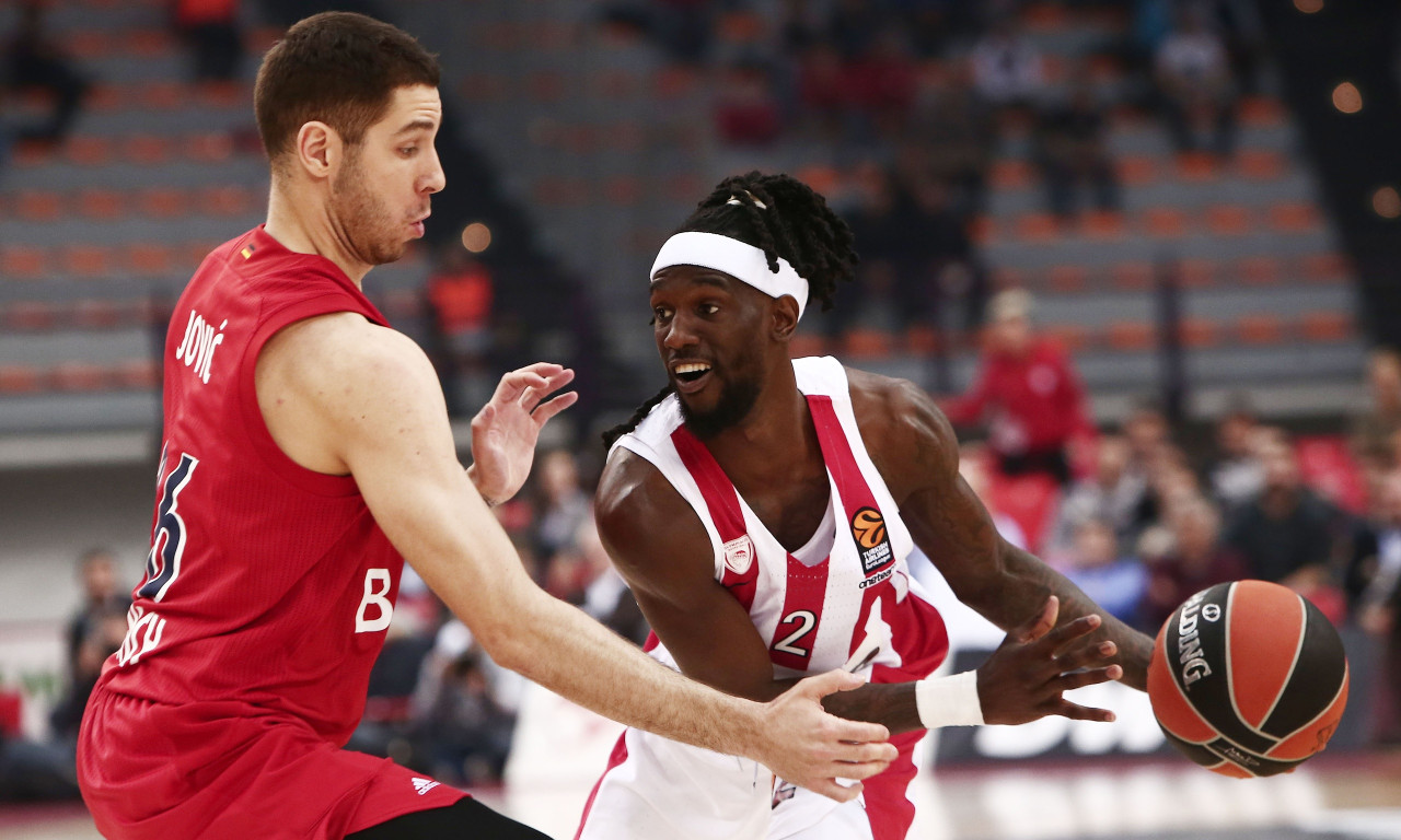 Από τον Ολυμπιακό στους… Τίμπεργουλφς ο Μπριάντε Ουέμπερ (photo)