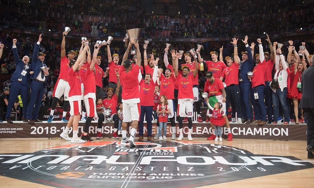 Euroleague Final Four: Το σήκωσαν… μαζί Ιτούδης και Χάινς! (videos)