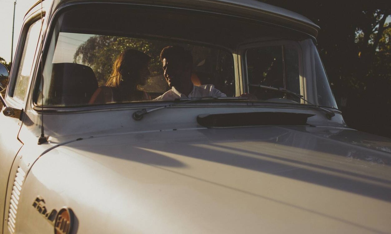 Αυτά τα αυτοκίνητα οδηγούν οι άπιστοι άντρες!