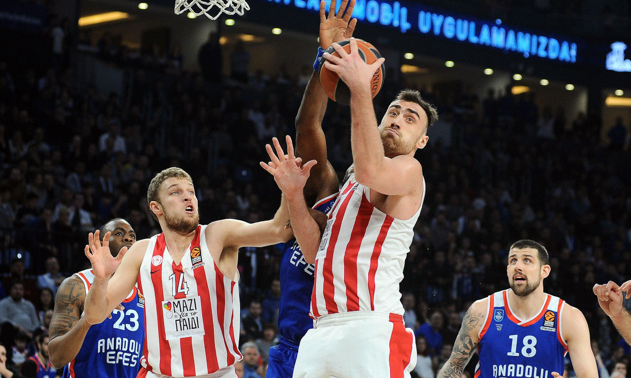 Προετοιμασία για ΟΑΚΑ στην... παραλιακή (video)