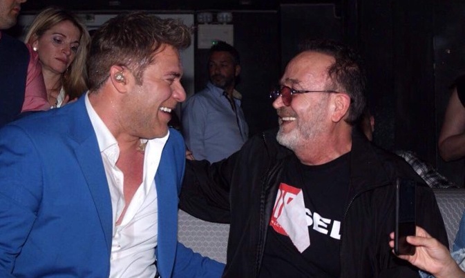 Ο Σταμάτης Γονίδης διασκέδασε με Χρήστο Χολίδη στο Frangelico