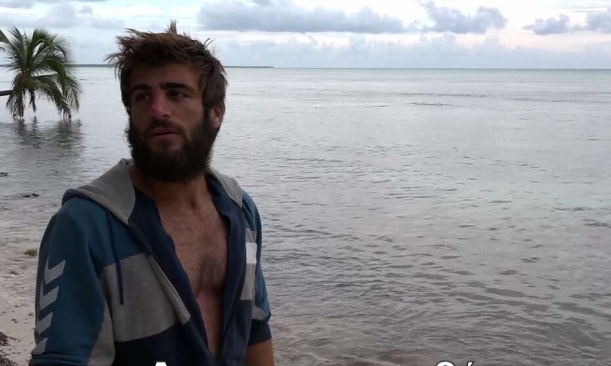 Survivor: Ρίσκαρε τη ζωή του για λίγο φαγητό - Τα πλάνα σόκαραν τους τηλεθεατές