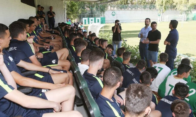 Παναθηναϊκός: Αυτά είπε ο Καραγκούνης στα παιδιά της ακαδημίας (video)