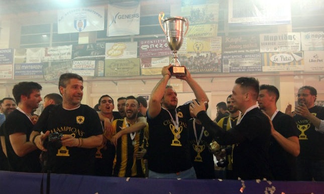 ΑΕΚ: Η πρωταθλήτρια ομάδα ποδοσφαίρου σάλας κάνει γύρο θριάμβου στο ΟΑΚΑ