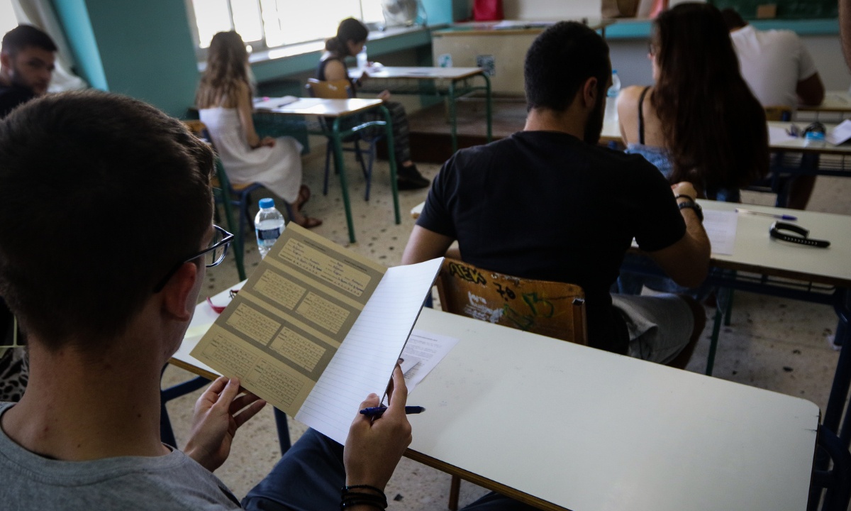Πανελλήνιες 2019 - ΓΕΛ: Δείτε τις απαντήσεις στα θέματα της Νεοελληνικής Γλώσσας - Έκθεσης