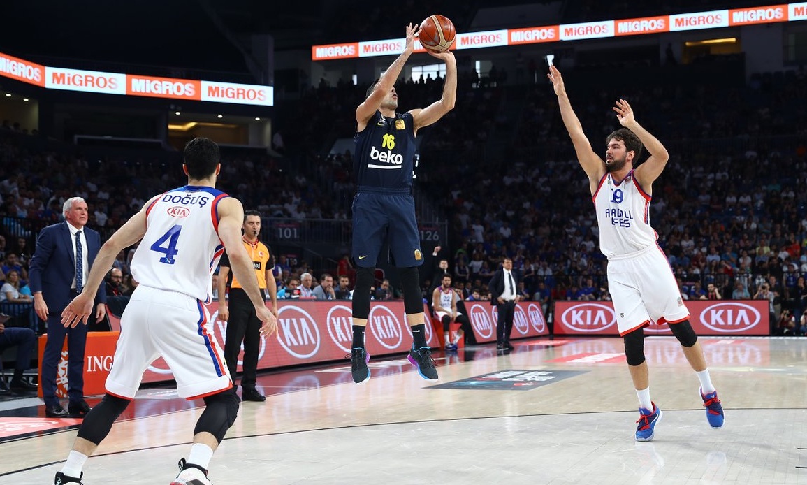 Ισοπέδωσε την Εφές η Φενέρμπαχτσε- Πήρε «εκδίκηση» και πλεονέκτημα