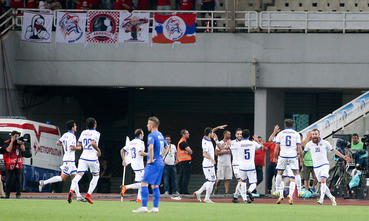 Ελλάδα – Αρμενία 2-3: Αρμένικη… βίζιτα, ελληνική ξεφτίλα! (videos)