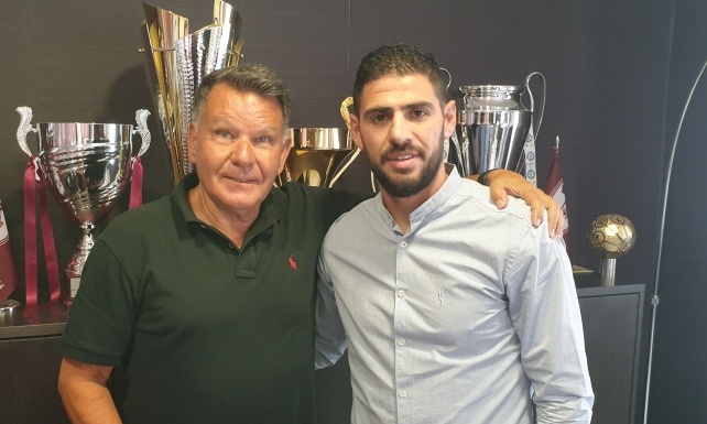 ΑΕΛ: Στα «βυσσινί» ο Μιχαήλ