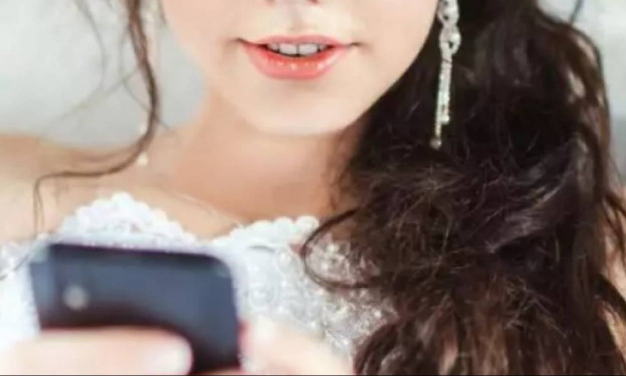 Απίστευτο: Δείτε τι έκανε απατημένη νύφη κατά τη διάρκεια του γάμου