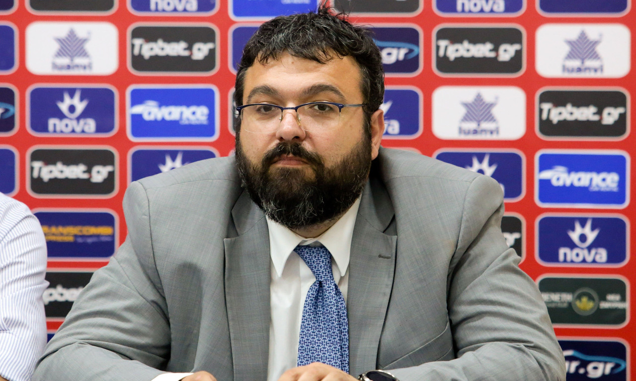 Τούρκοι χάκαραν το Instagram του Βασιλειάδη (photos)