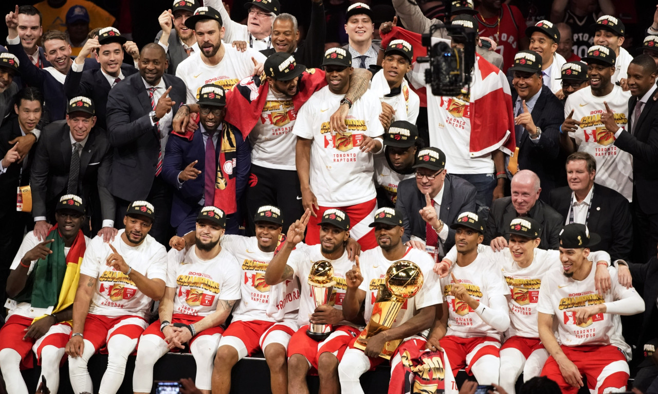 ΝΒΑ: «Κάηκε» το Τορόντο για την κατάκτηση του Πρωταθλήματος (videos+photos)