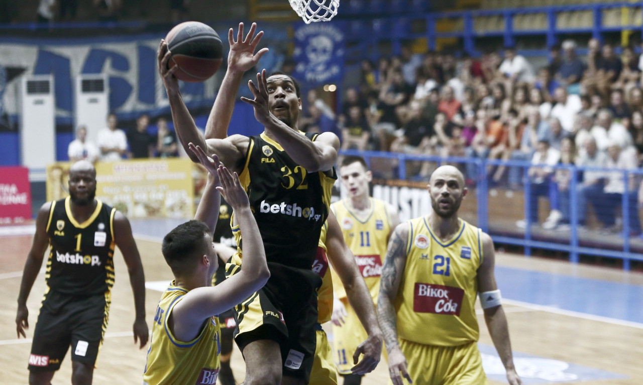 Περιστέρι-ΑΕΚ 82-83: Δια χειρός Χάντερ πήρε την τρίτη θέση (photos)