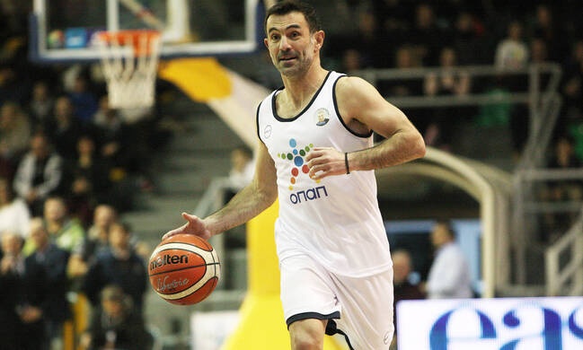 Έφερε τύχη στους Ράπτορς... ο «Κάρα» (photo)