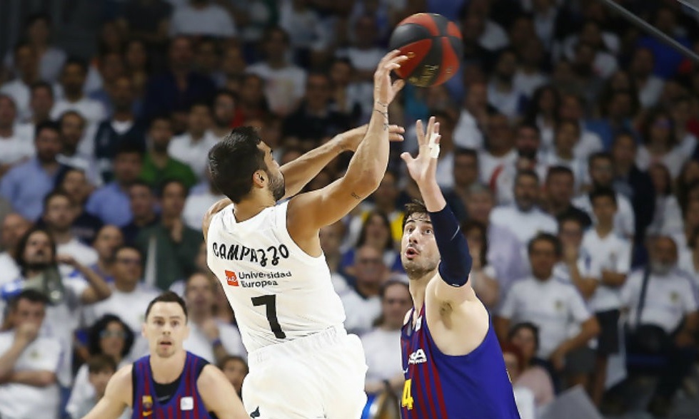 Η έδρα τον πρώτο λόγο