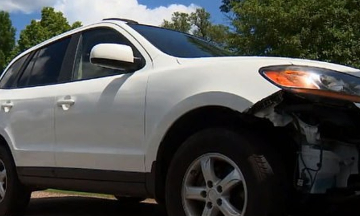 Απίστευτο: 4χρονος πήρε το αμάξι του παππού του για να πάει να πάρει σοκολάτες (pics+video)