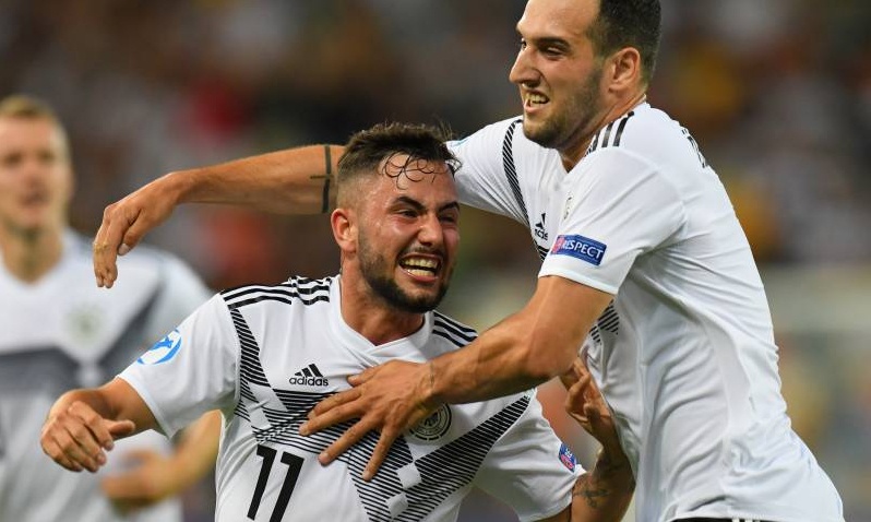 Ντουμπλάρουν τις νίκες