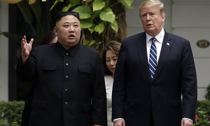 Ο Κιμ έλαβε μια «εξαιρετική» επιστολή από τον Τραμπ