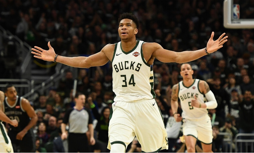 Γιάννης Αντετοκούνμπο, ο… μυθικός ήρωας του NBA (photo)