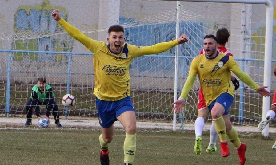 Πανιώνιος: Στα «κυανέρυθρα» ο Κιάκος