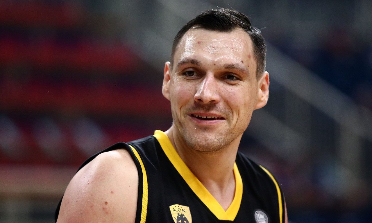ΑΕΚ: Κράτησε Ματσιούλις (photos+video)