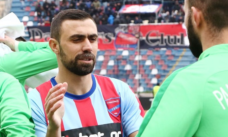 Πανιώνιος: Για πάντα «κυανέρυθρος» ο Γιάννης Μανιάτης