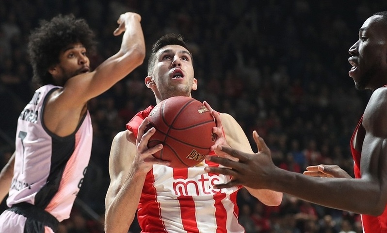 Ερυθρός Αστέρας: Επέκταση συμβολαίου σε Ντόμπριτς