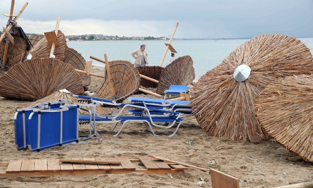 Φονική κακοκαιρία Χαλκιδική: Στους επτά οι νεκροί της θεομηνίας - Αγωνία για τους τραυματίες