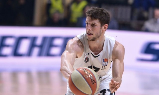 Κοντά σε Νίκολιτς η Βίρτους