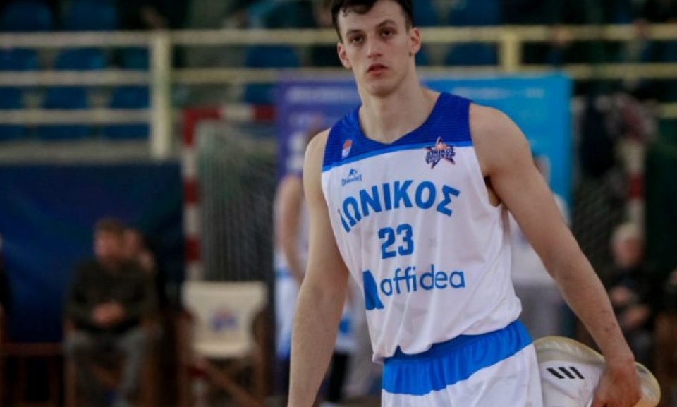 Στη Δάφνη Δαφνίου ο Κανονίδης (photo)