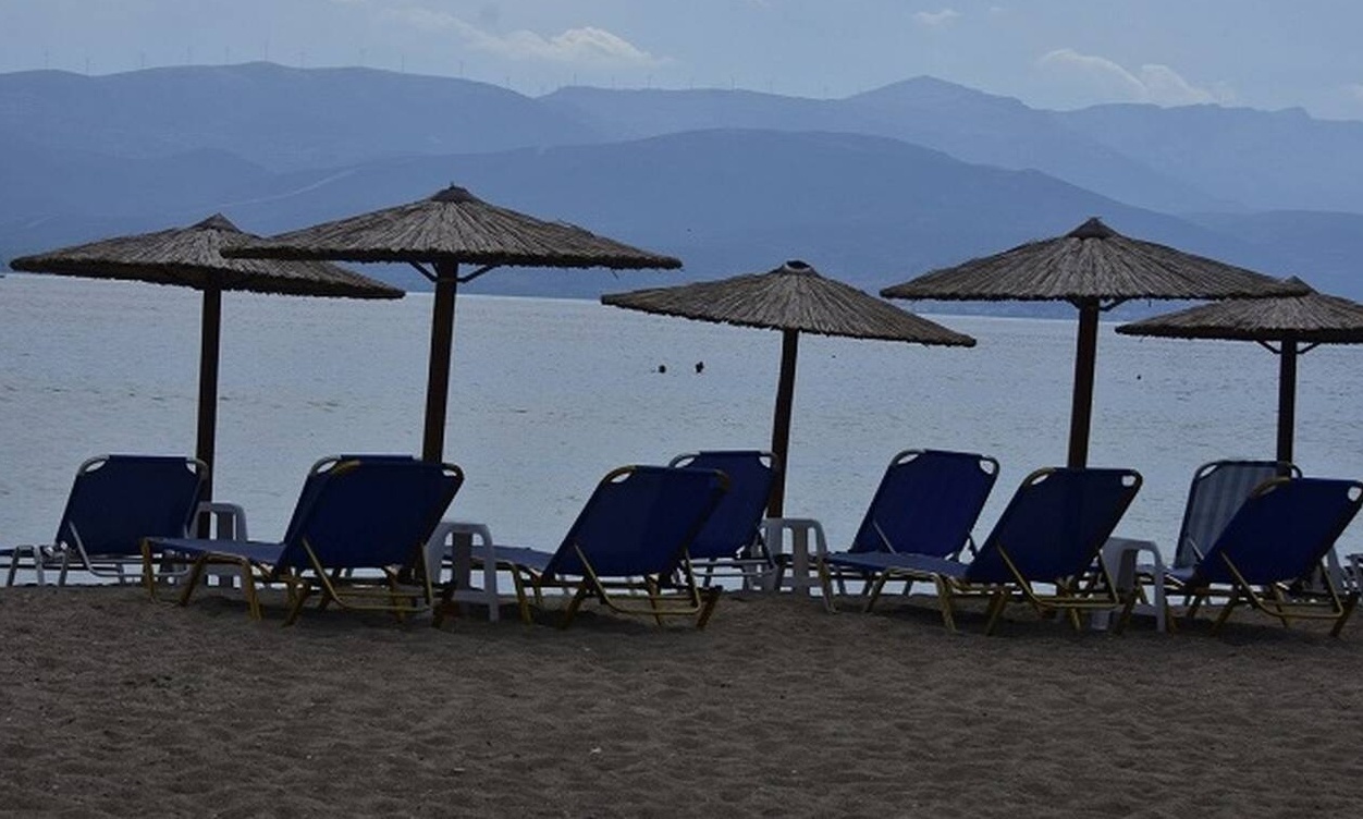 Αυτές είναι οι πιο βρώμικες παραλίες εκτός Αττικής