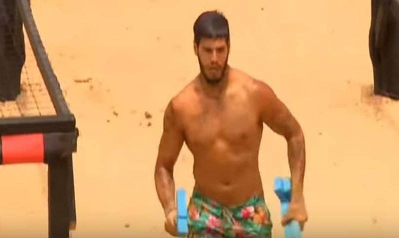 Θυμάστε τον «φραουλίτσα» από το Survivor 2; Έτσι είναι σήμερα (photos)