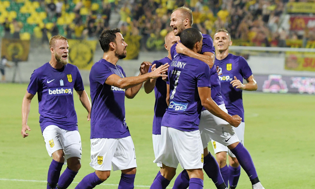 Live Chat Μόλντε-Άρης 3-0 (ΤΕΛΙΚΟ)