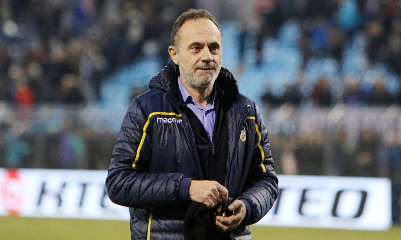 Παπαϊωάννου: «Μου ζήτησαν το ΑΦΜ της Λαμίας σύλλογοι που έχουν πέσει κατηγορία»