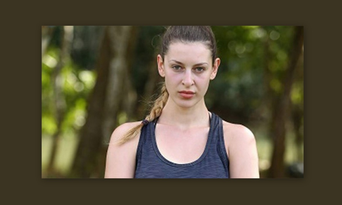 Ξεχάστε το ντροπαλό κορίτσι που γνωρίσατε στο Survivor! Οι σέξι πόζες της θα σε τρελάνουν (Photos)