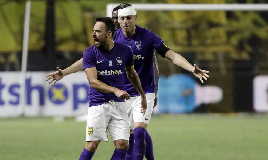 Χαμός στο «Βικελίδης»: Τρελό 2-0 του Άρη στο ημίχρονο, αγγίζει την ανατροπή! (videos)