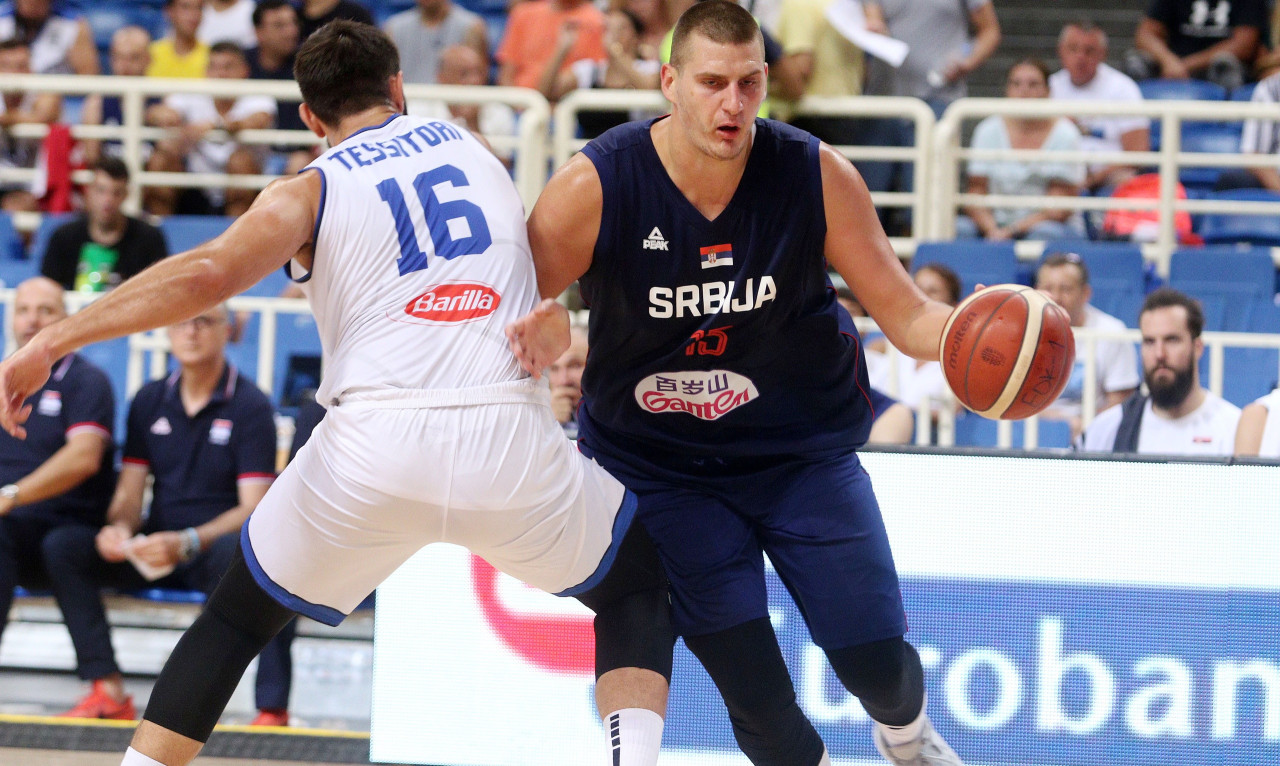 Ιταλία-Σερβία 64-96: Mε μπροστάρη Γιόκιτς συνεχίζει ακάθεκτη (photos)