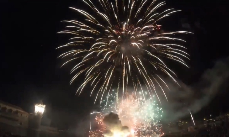 Τρομακτικό ατύχημα σε σόου πυροτεχνημάτων στη Γαλλία