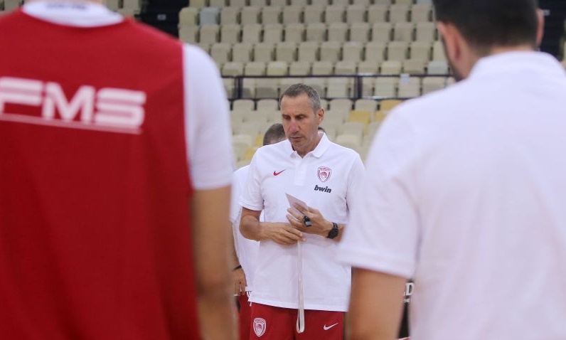 Ολυμπιακός: Όσα δεν είδατε στην επίσημη «πρώτη» (video+photos)