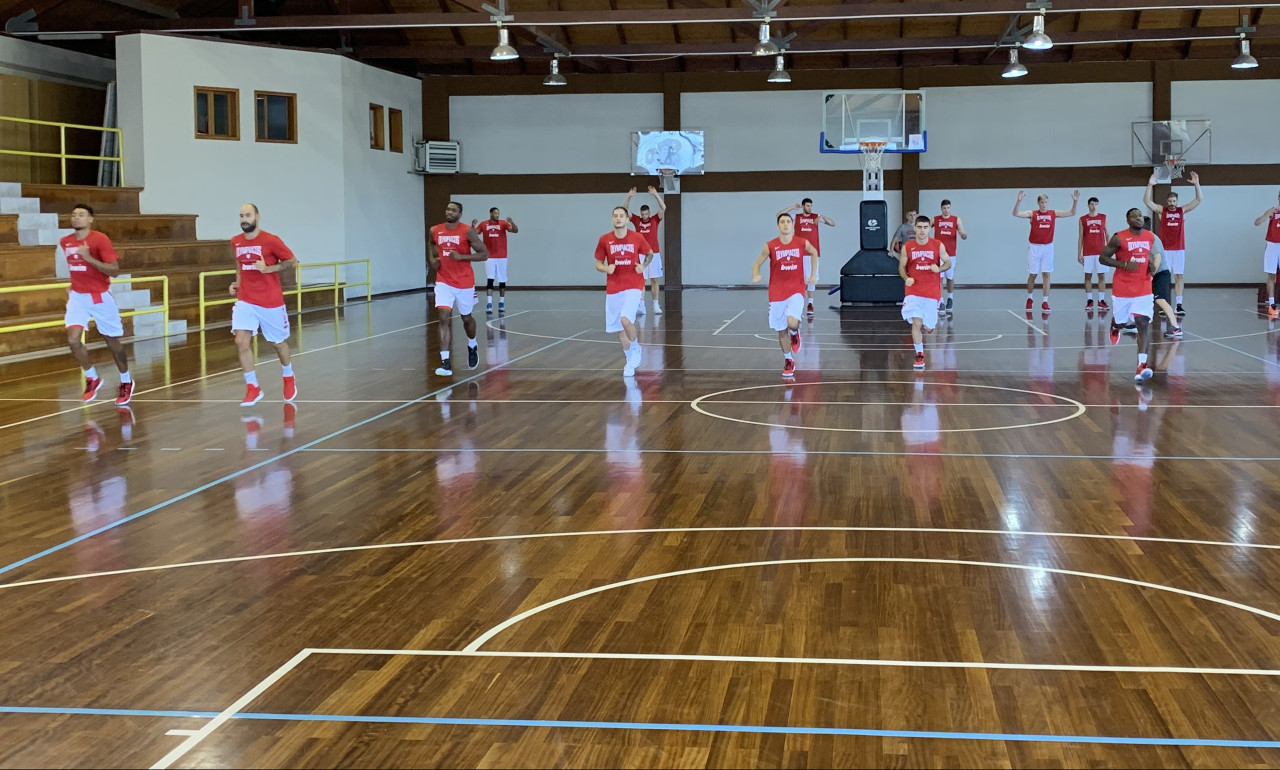 Ολυμπιακός: Με βάρη η προετοιμασία (video)