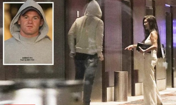 Νέο ροζ σκάνδαλο για Ρούνεϊ: η ερωτική βραδιά σε δωμάτιο ξενοδοχείου με άγνωστη γυναίκα (pics)