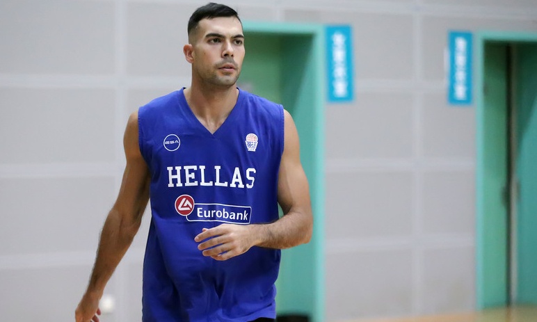 Eθνική Ανδρών: Προπονήθηκε με την ομάδα ο Σλούκας (photos)