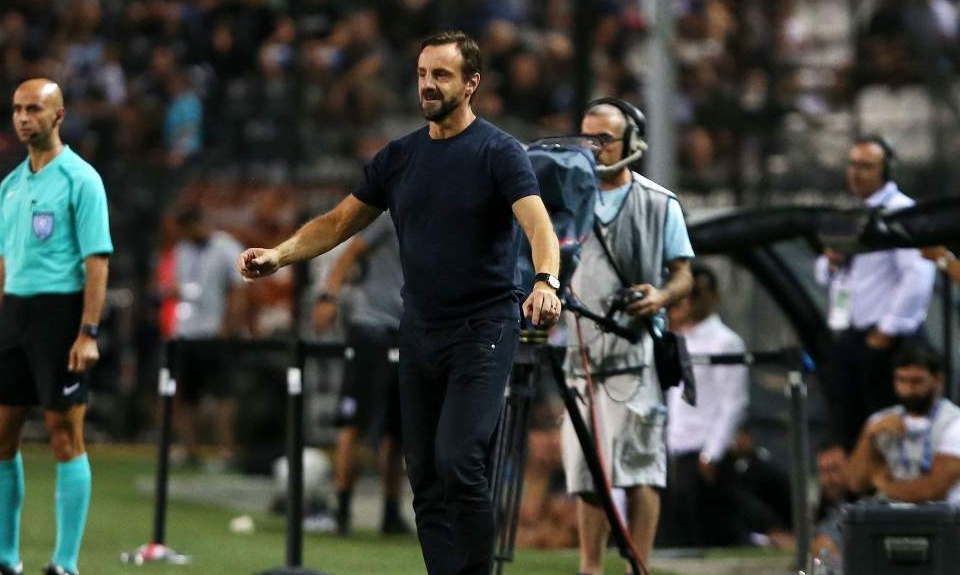 Πανιώνιος: Τέλος ο Μάντζιος, σενάριο για Παπαβασιλείου