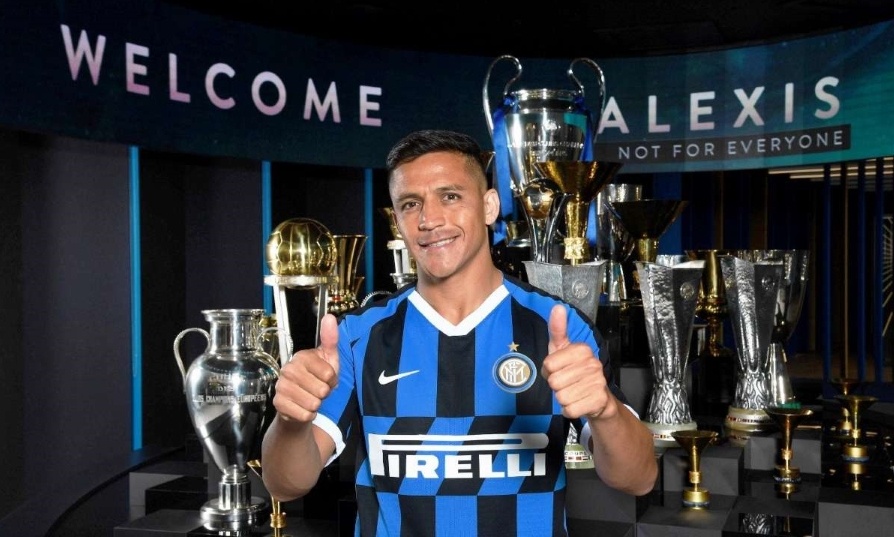 Σάντσες: «Στη Γιουνάιτεντ δεν με άφηναν να παίζω»