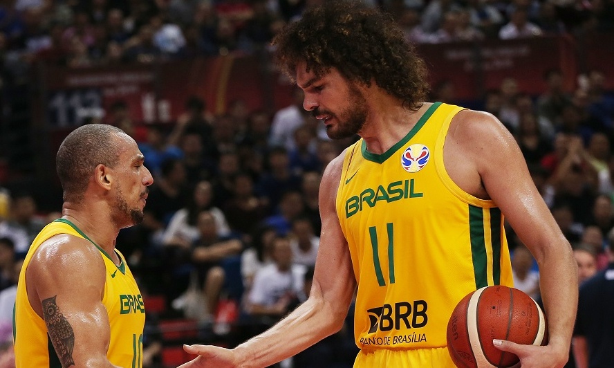 Βαρεζάο: «Μπορεί να μας λένε.. γέρους αλλά είμαστε δυνατοί»