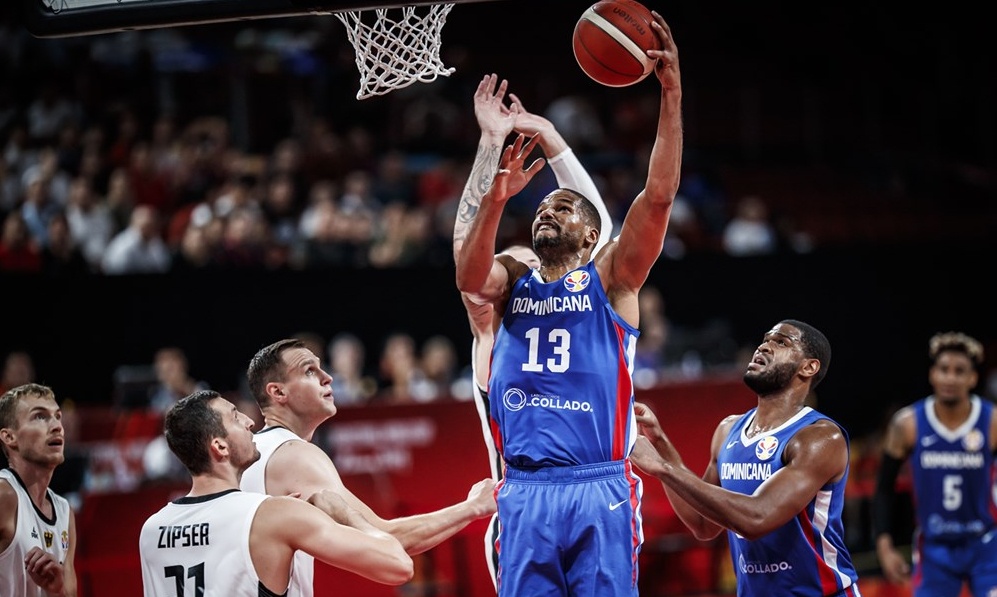 Γερμανία – Δομινικανή Δημοκρατία 68-70: Το πρώτο… μπαμ, αποκλείστηκαν τα «πάντσερ»! (video+photos)